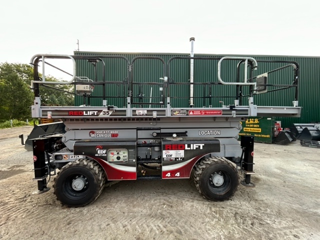 REDLIFT RL35 Échafaude Hydraulique à carburant 35′