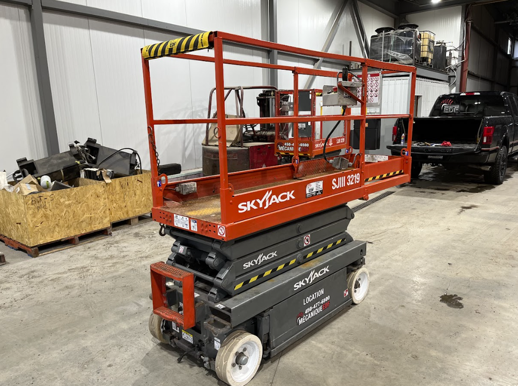 Skyjack SJIII 3219 19' Battery Scissor lift